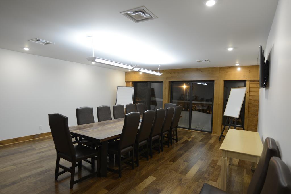 Hotel Le Grand R Saint-Donat-de-Montcalm Esterno foto