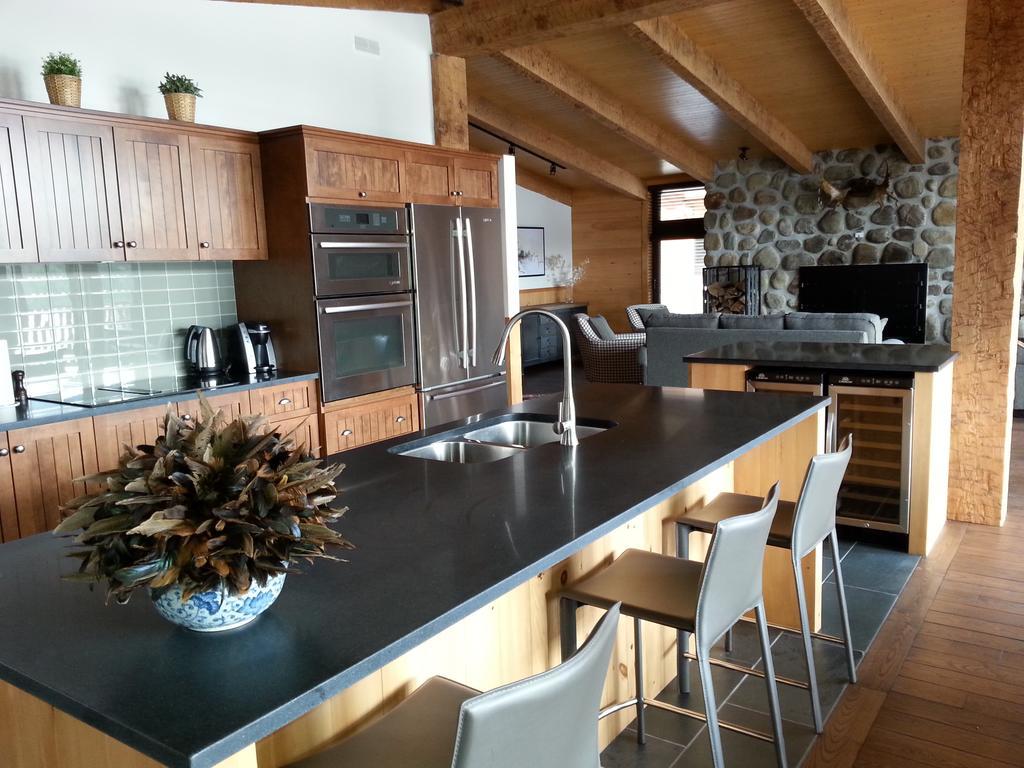 Hotel Le Grand R Saint-Donat-de-Montcalm Esterno foto